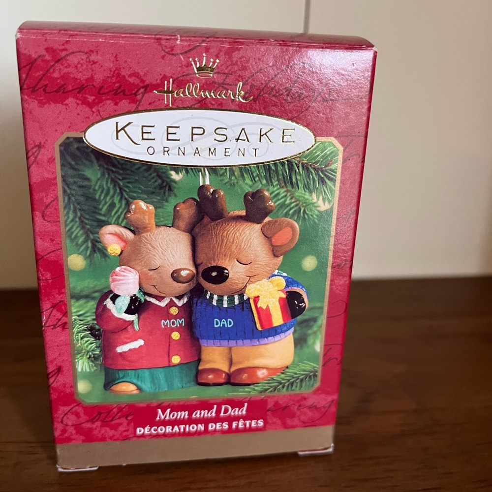 Hallmark Keepsake 2000 Reindeer Mom and Dad Christmas Ornament with Box
